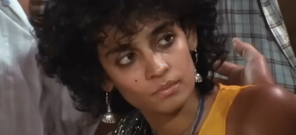 In Which Annie Gave It Those Ones