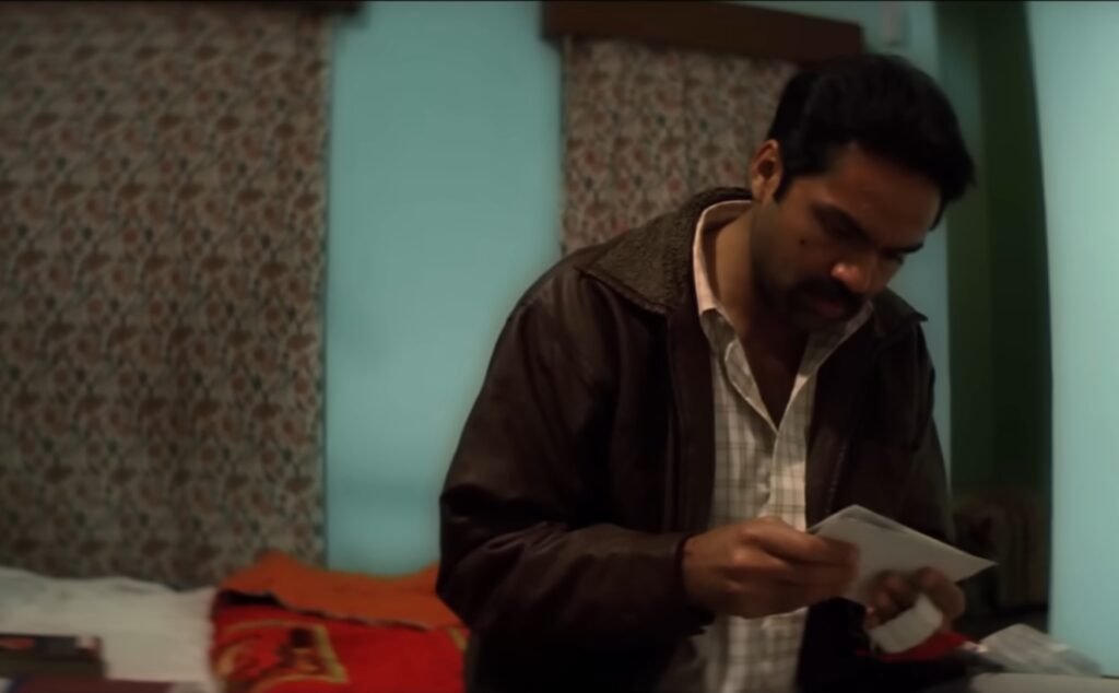 Manorama Six Feet Under (2007) Ending, Explained 7 manorama six feet under