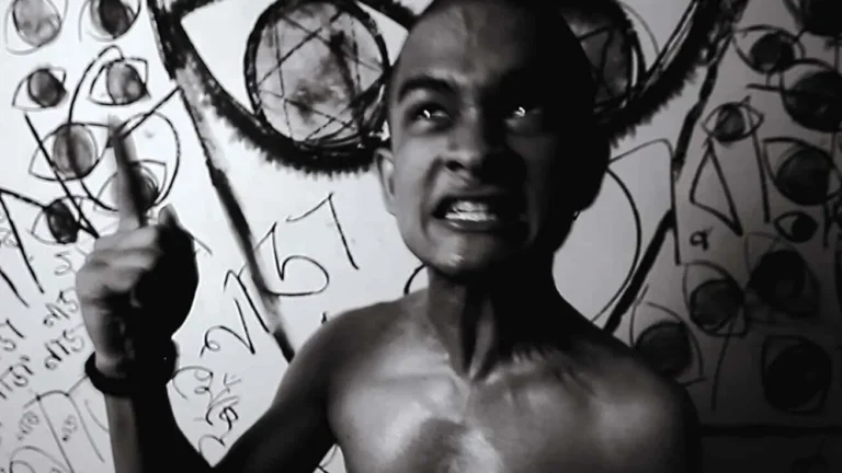 ‘Gandu’ (2010) Review — Is it One of India’s Best Arthouse Films?